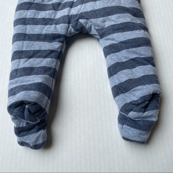 Baby Gap striped snowsuit zipped puffer​​​​​​​ - Picture 7 of 7